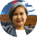 Beth De Guzman